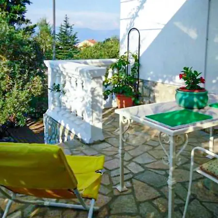 1 Bedroom Stunning In فربنيك