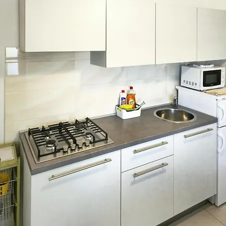 1 Bedroom Stunning In *